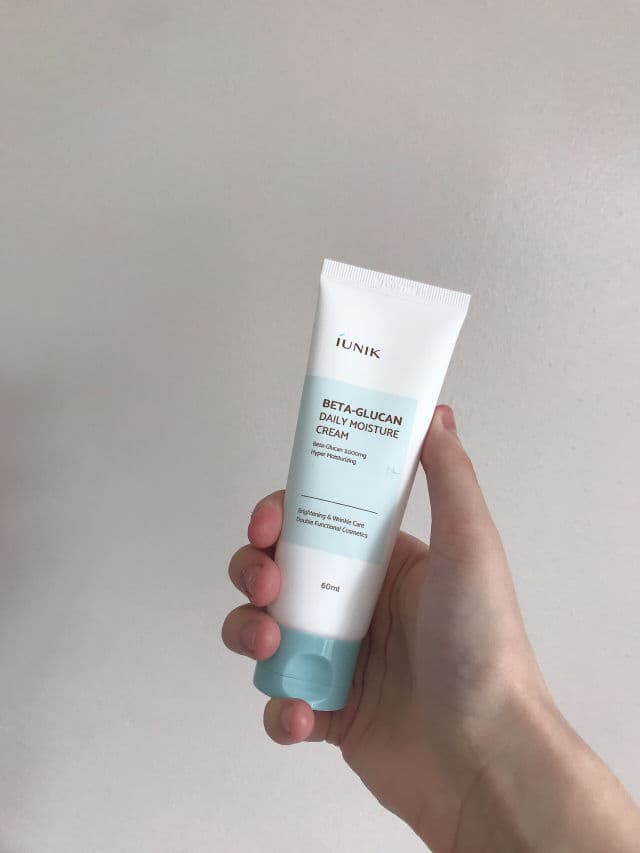 Iunik Beta Glucan Daily Moisture Cream review photo by calicoboy