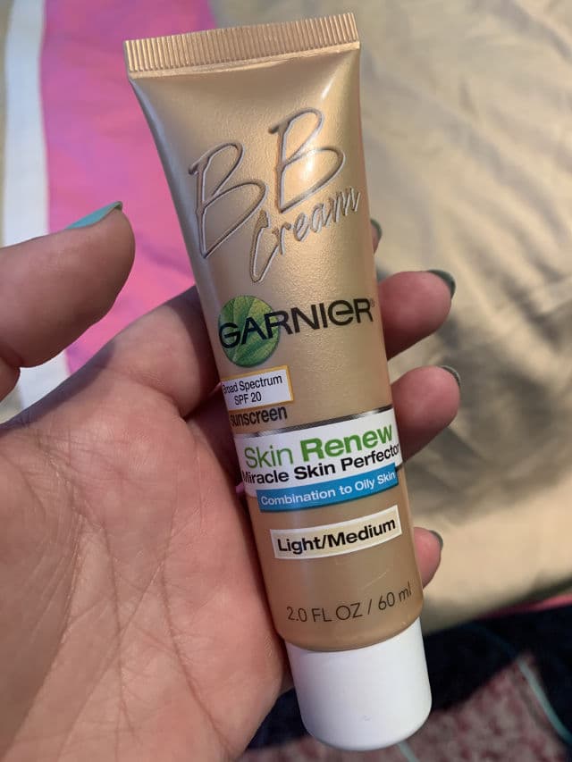 Garnier Skin Renew Miracle Skin Perfector BB. Cream SPF 15 review photo by cams99