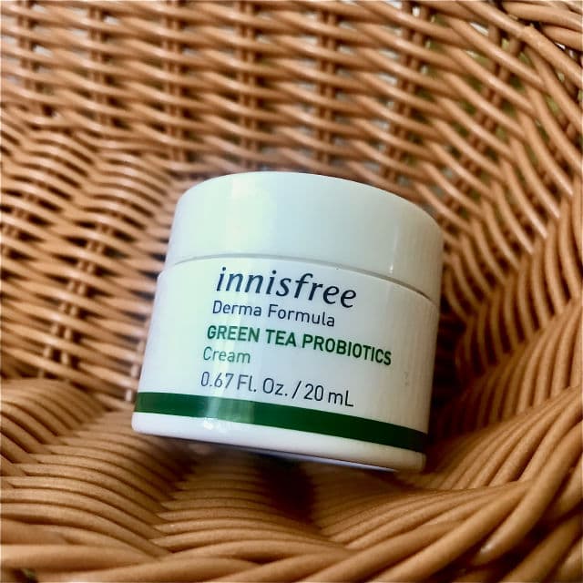 INNISFREE Derma Formula Green Tea Probiotics Cream review photo by caramelskindiary