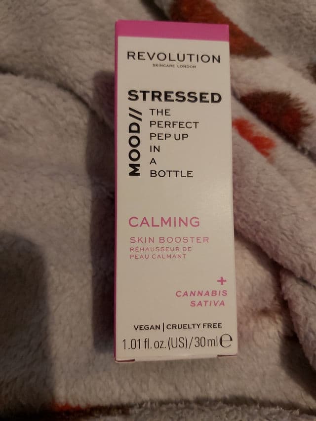 Revolution Beauty Mood Calming Booster review photo by cariadsbeauty