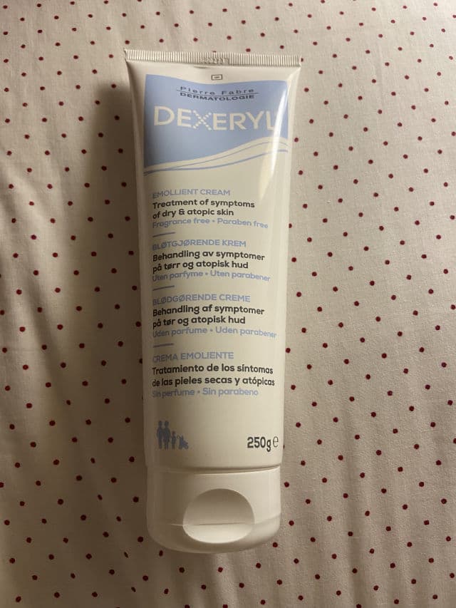 Pierre Fabre Dermotologie Dexeryl Emollient Cream review photo by carolesleo