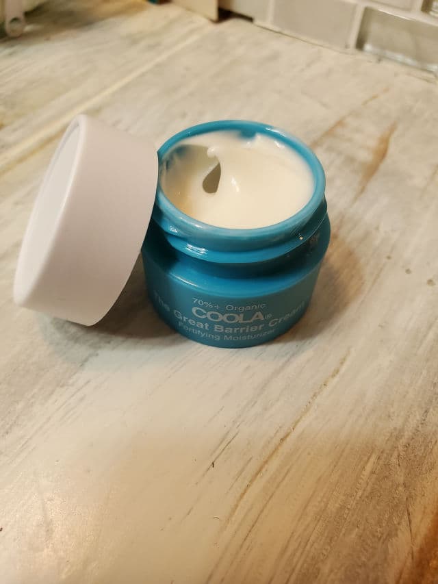 Coola The Great Barrier Cream™ Fortifying Moisturizer review photo by tryingitwithCassie