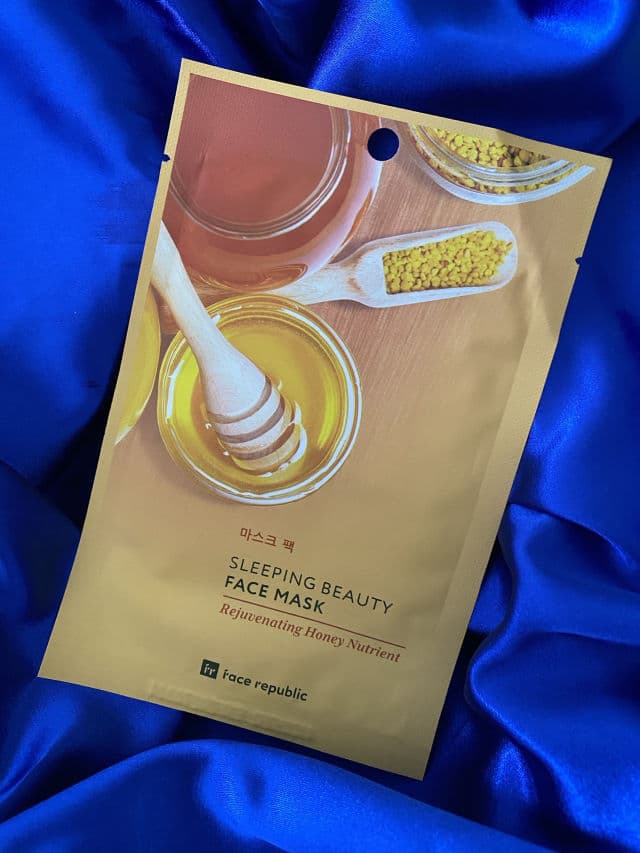 Face Republic Sleeping Beauty Face Mask Rejuvenating Honey Nutrient review photo by greyingwithglow
