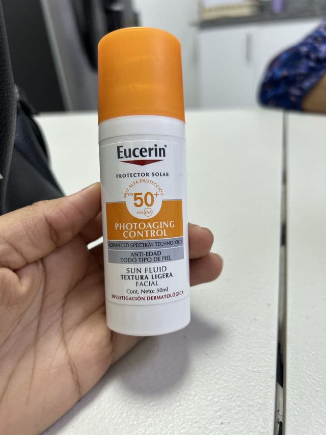 Eucerin Sun Fluid Photoaging Control SPF 50 review photo by Kiaran17