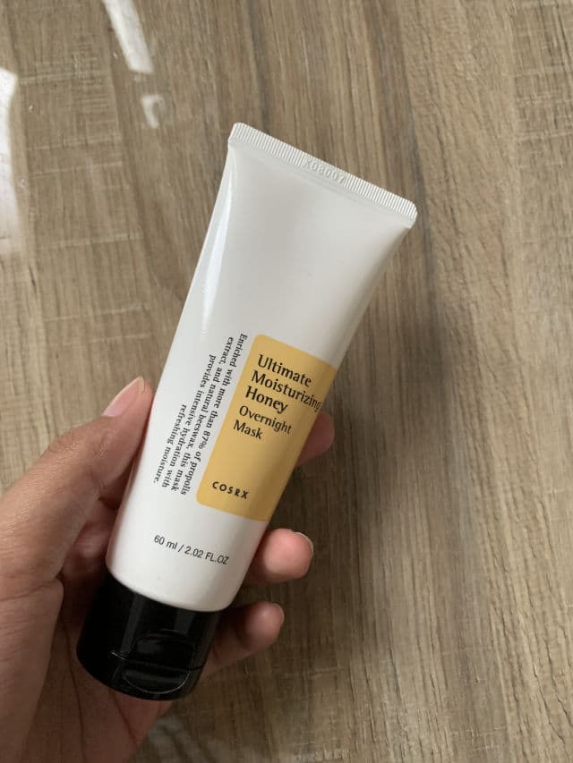 COSRX Ultimate Moisturizing Honey Overnight Mask review photo by Chaerish