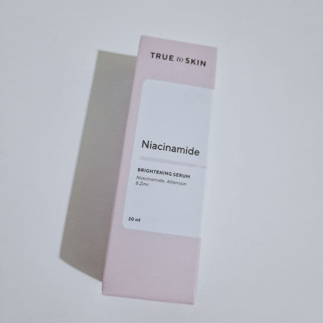 True to Skin Niacinamide Brigthening Serum review photo by chemicalconscious