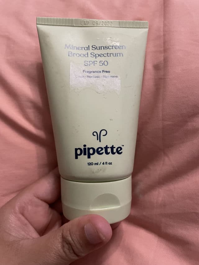 Pipette Mineral Sunscreen Broad Spectrum SPF 50 review photo by cherryheart