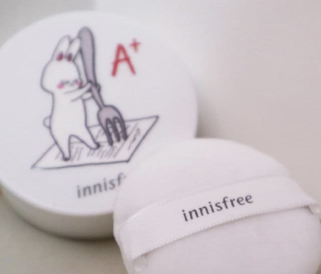 INNISFREE No-Sebum Mineral Powder review photo by christienity