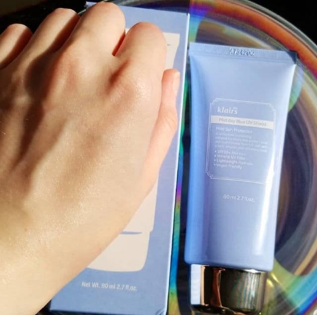 Dear, Klairs [Discontinued] Mid-day Blue UV Shield review photo by chronicallybadassbeauty
