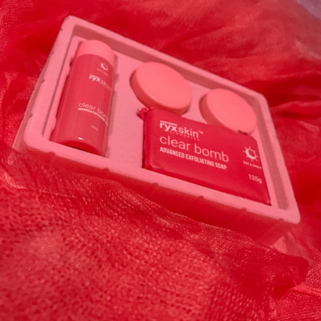 Ryx Skincerity CLEAR BOMB Advanced Exfoliating Kit - Advanced Moisturizing Cream review photo by chweetsays