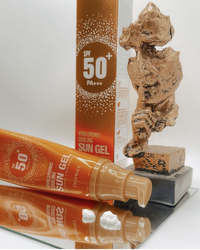 Deoproce Hyaluronic Cooling Sun Gel SPF 50+/PA+++ review photo by chweetsays