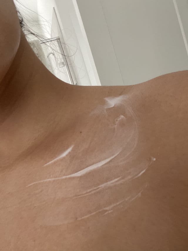 St. Ives Smoothing Rose & Argan Oil Body Lotion review photo by CindyCuidaTuPiel