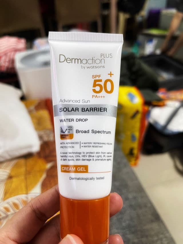Dermaction Plus by Watsons Advanced Sun Water Drop Cream Gel SPF50 review photo by clarissa02