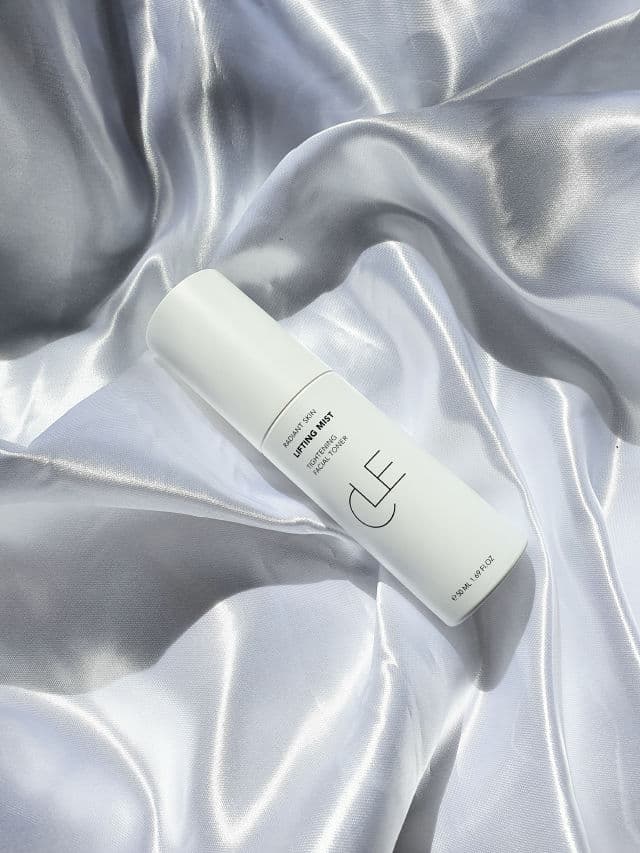 CLE Cosmetics Lifting Mist review photo by clarissaguzmann