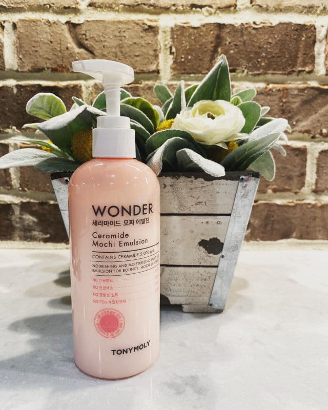 TONYMOLY Wonder Ceramide Mochi Emulsion review photo by cleahanchey