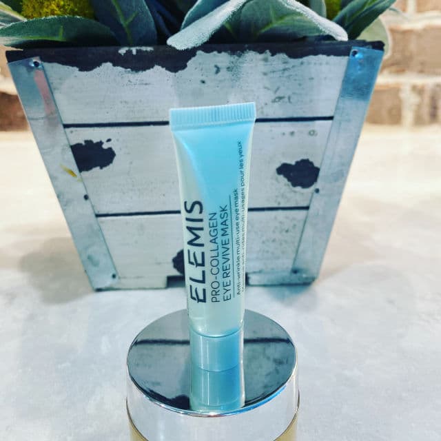 Elemis Pro-Collagen Eye Revive Mask review photo by cleahanchey