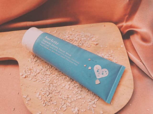 Harlette Beauty Oatmilk Gentle Facial Wash review photo by clefty