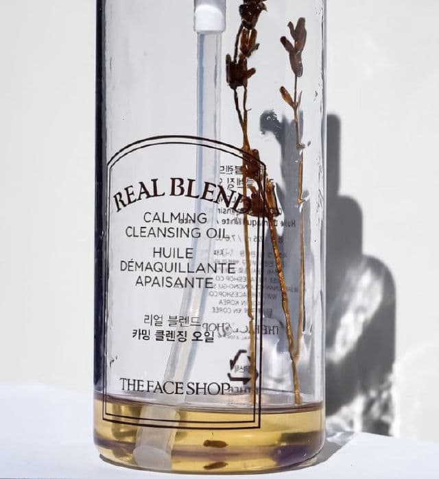 THE FACE SHOP Real Blend Calming Cleansing Oil review photo by confidenceotw