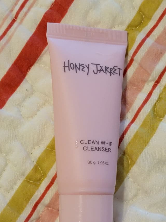 Honey Jarret Clean Whip Cleanser review photo by coranne