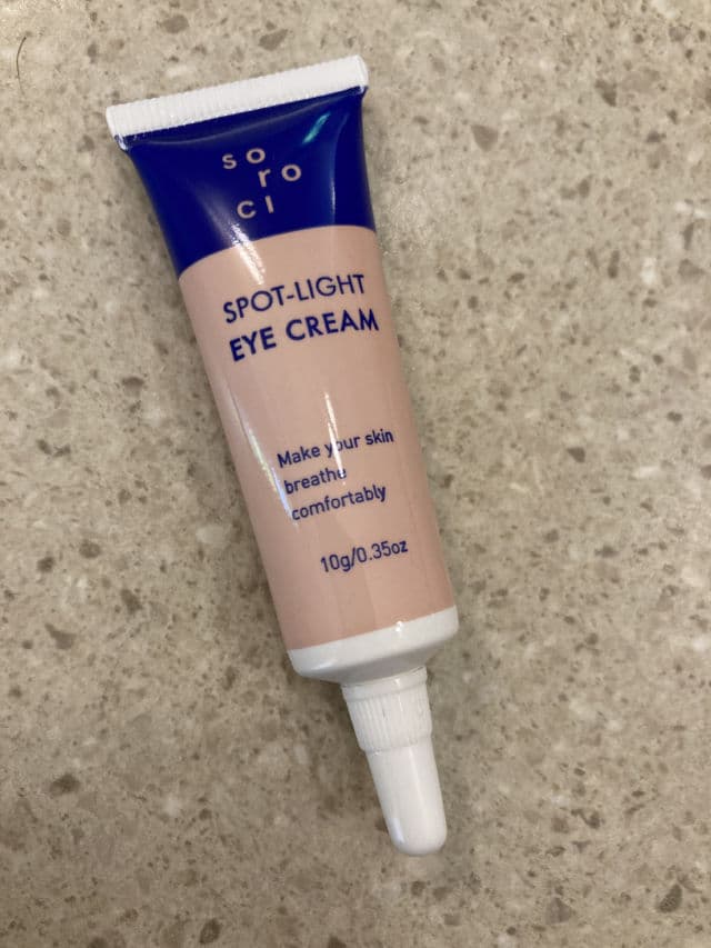 Soroci Spot Light Eye Cream review photo by curlyemily
