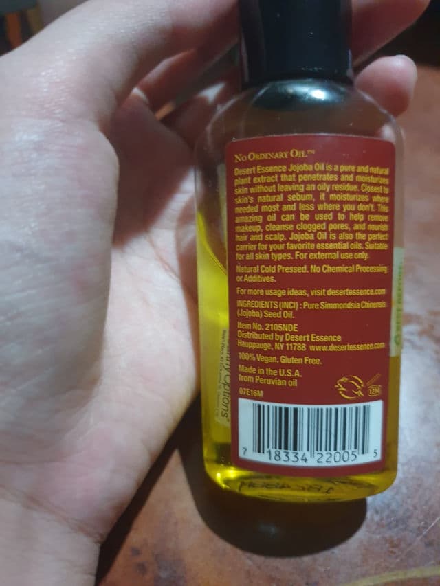 Desert Essence 100% Pure Jojoba Oil review photo by Airawr