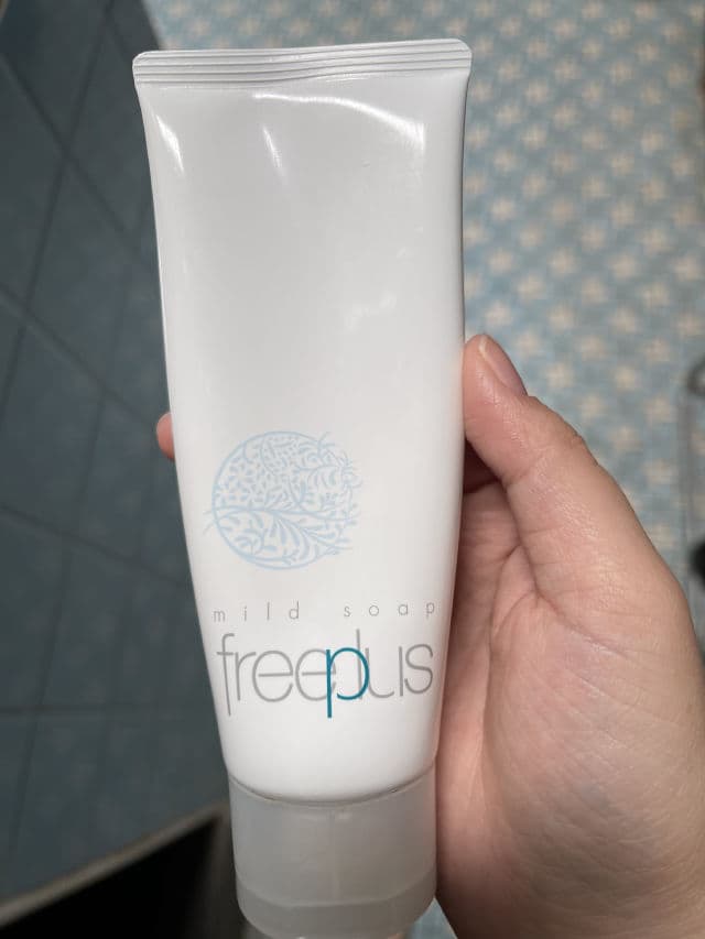 Freeplus Mild Cream Cleanser A review photo by cwynn