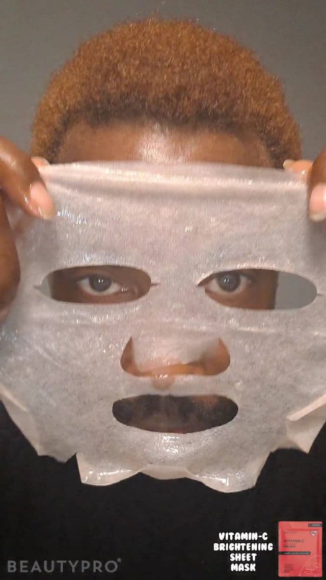 BeautyPro Brightening Collagen Sheet Mask with Vitamin C review photo by CHASEJLONDON