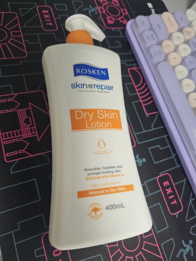 Rosken Dry Skin Lotion review photo by Syahira