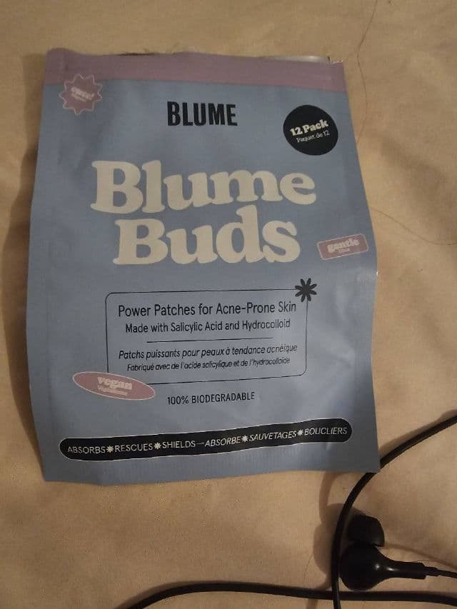 Blume Blume Buds Power Patches for Acne review photo by divabud