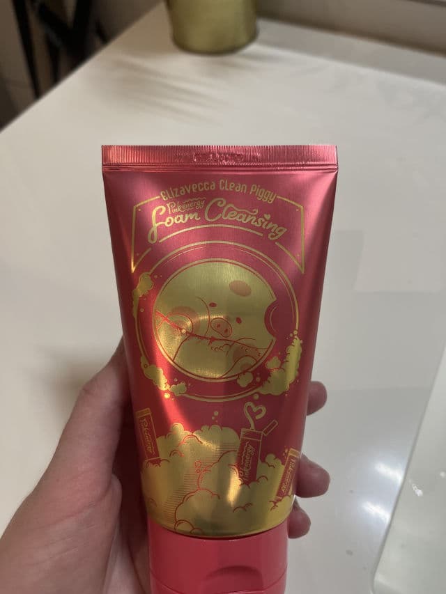 ELIZAVECCA Clean Piggy Pink Energy Foam Cleansing review photo by helenaamyhre