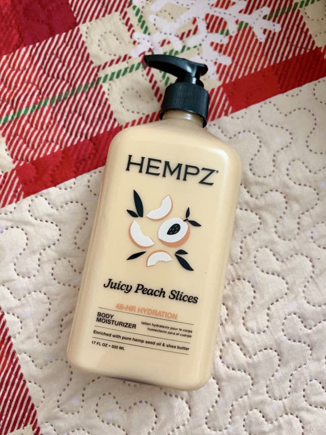 Hempz Apricot & Clementine Smoothing Herbal Body Moisturizer review photo by KellyK