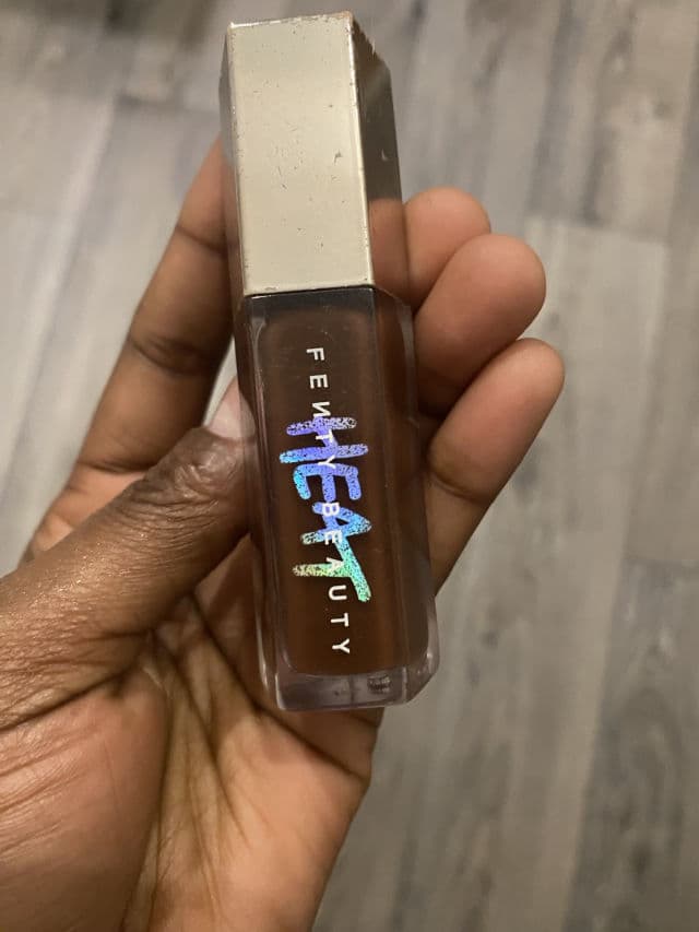Fenty Beauty Gloss Bomb Heat Universal Lip Luminizer + Plumper - Fenty Glow Heat review photo by lucyworlddiary