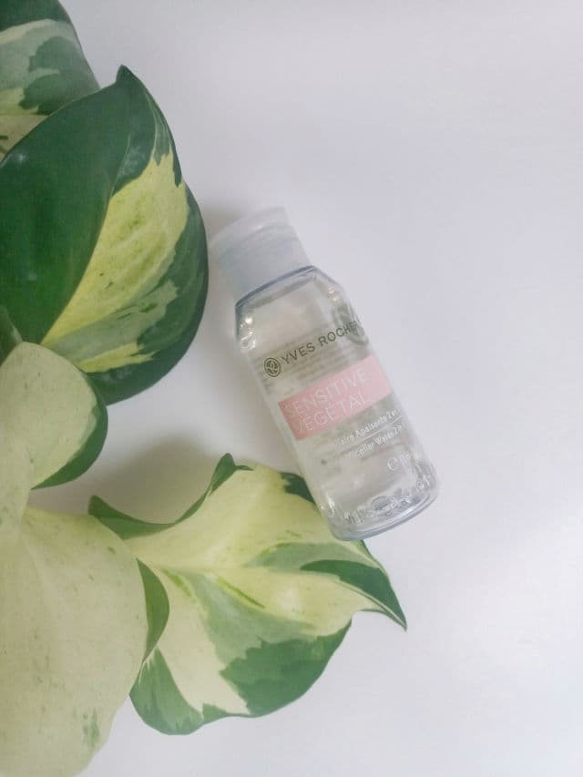 YVES ROCHER Sensitive Vegetal Soothing Micellar Water 2 in 1 review photo by daisygirl