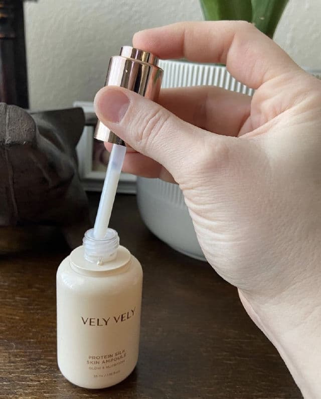 Vely Vely Protein Silk Skin Ampoule review photo by dalladalla