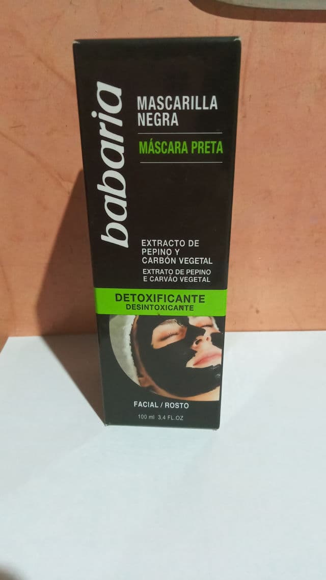 Babaria Charcoal Detoxifying Face Mask review photo by damytha