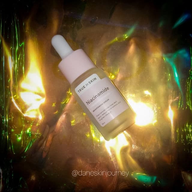 True to Skin Niacinamide Brigthening Serum review photo by daneskinjourney