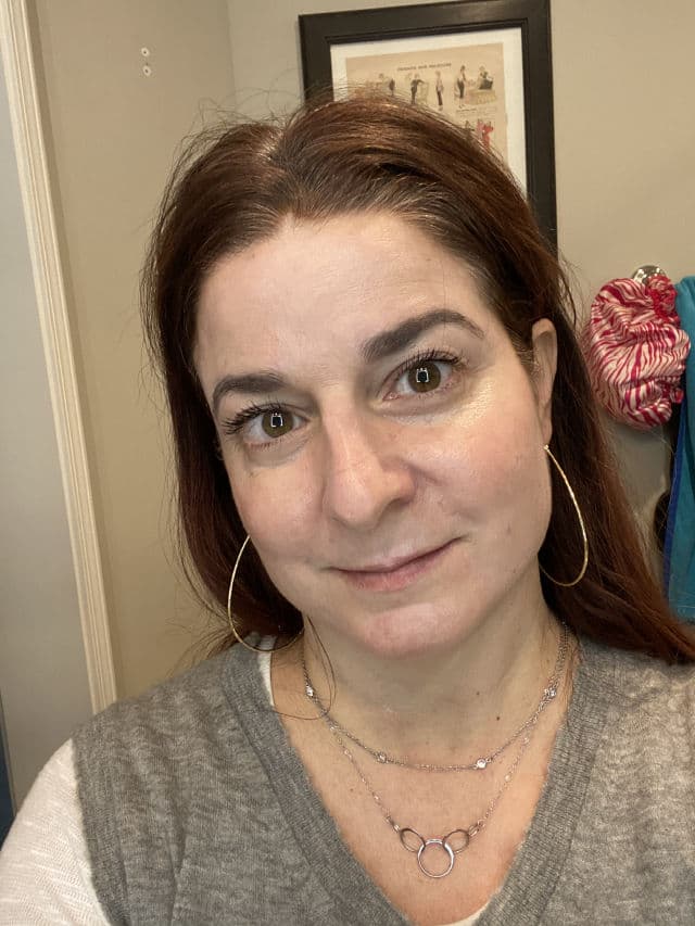 Paula's Choice Defense Essential Glow Moisturizer SPF 30 review photo by danipatarazzi