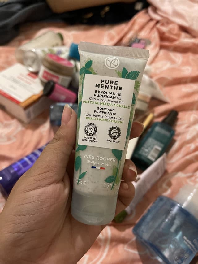 YVES ROCHER The 3 in 1 Cleanser, Scrub & Blackheads - Pure Menthe review photo by darizabueno24