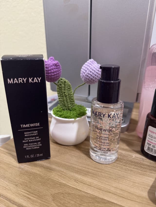Mary Kay TimeWise Night Solution review photo by tainalazu
