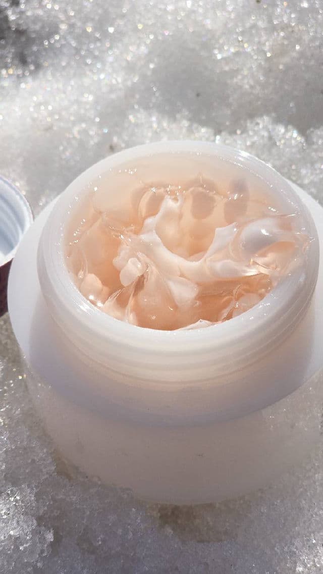 Centellian24 Mela Capture Ampoule Capsule Cream review photo by Tuta