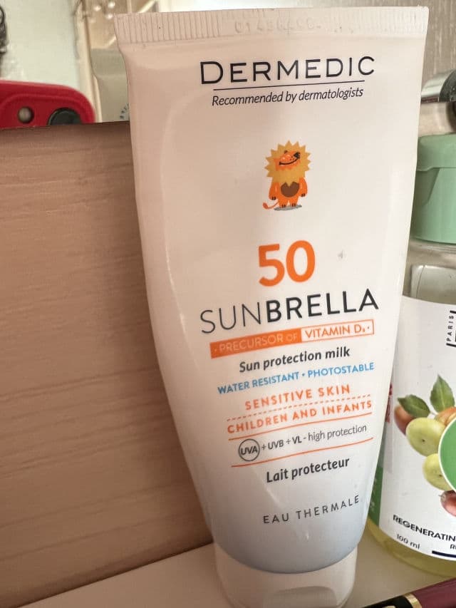 Dermedic Sunbrella Baby Protective Cream SPF 50 review photo by khatieugc