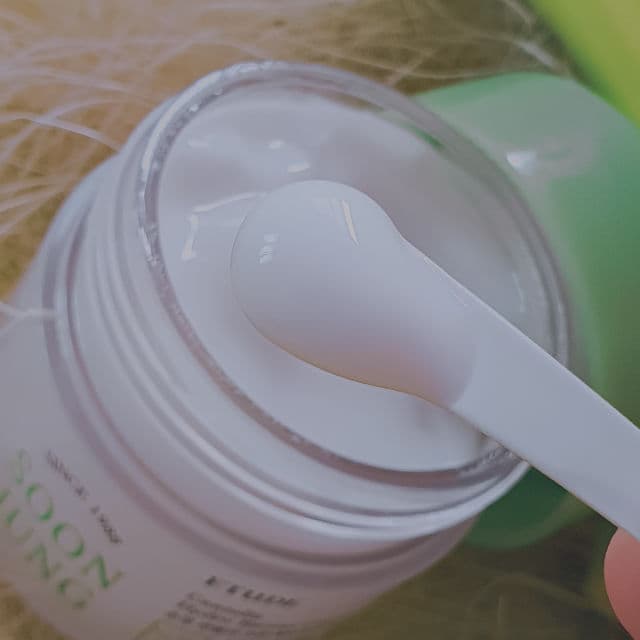 ETUDE SoonJung Centella Hydro Barrier Cream review photo by dearalene