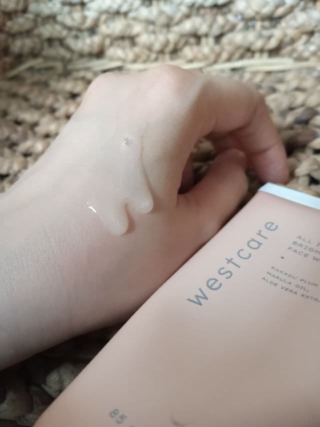 Westcare All In One Brightening Face Wash review photo by deby