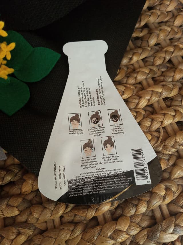 Madame Gie Bamboo Charcoal Mud Icing Mask review photo by deby