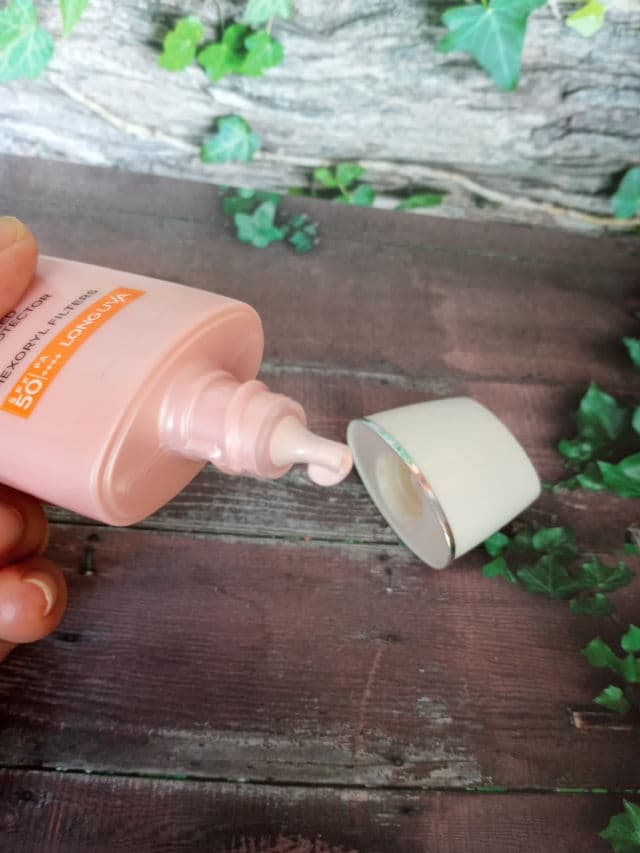 L'Oreal Paris UV Perfect Rosy White SPF50+ PA++++  review photo by deby