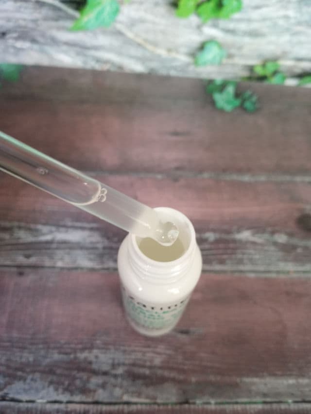 Azarine Miraclear Herbal Peeling Serum review photo by deby