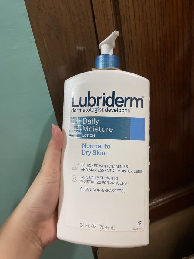 Lubriderm Daily Moisture Lotion Fragrance-Free review photo by dengsoon6