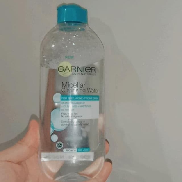 Garnier Micellar Cleansing Water For Oily Acne-Prone Skin review photo by didaayu