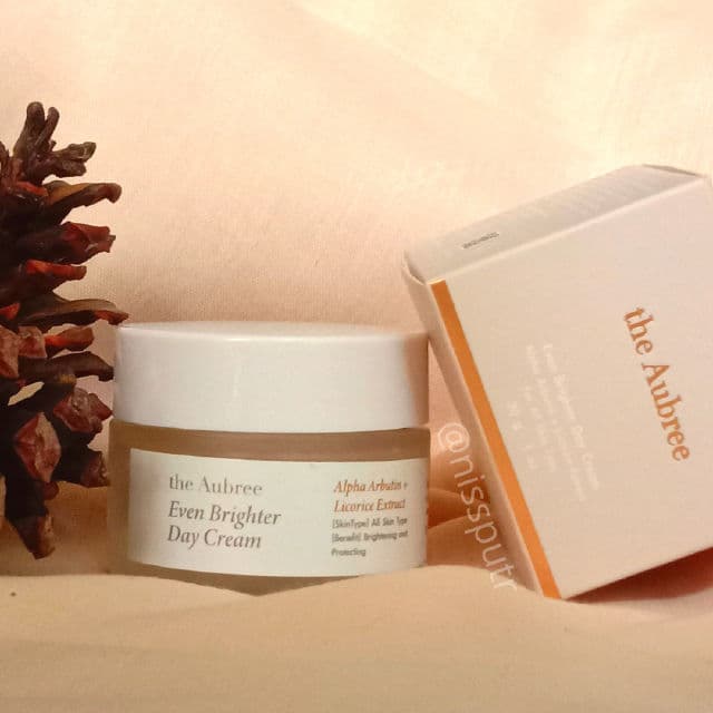the Aubree Even Brighter Day Cream review photo by divaputri