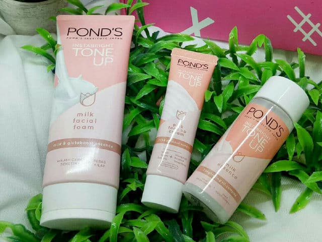 Pond's InstaBright Glow Up Cream Pink Crush review photo by donaoktaviaa